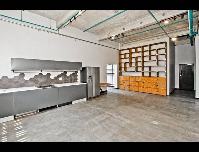 1 BEDROOM APARTMENT FOR SALE IN MABONENG